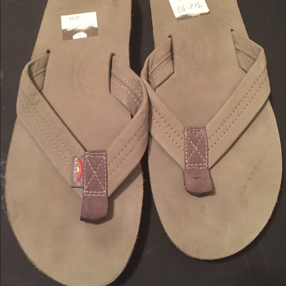 Rainbow sandals men's size 8.5-9.5
